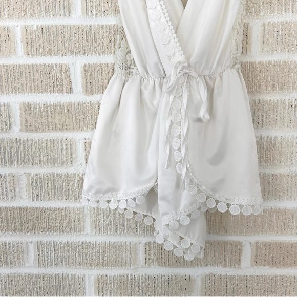 FLORA NIKROOZ Millie Charm White Silk and Lace Sleepwear Romper - Picture 6 of 8